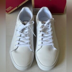 VANS Seldan Tumble White Skate Shoes or Leather Sneakers Men Size 12 #500714 EUC